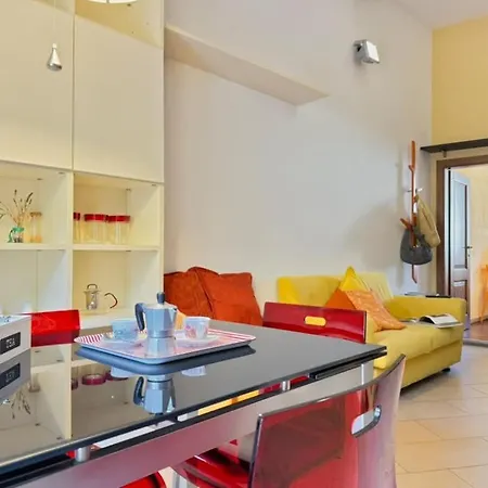 Homeby, Casa Spontini Florence